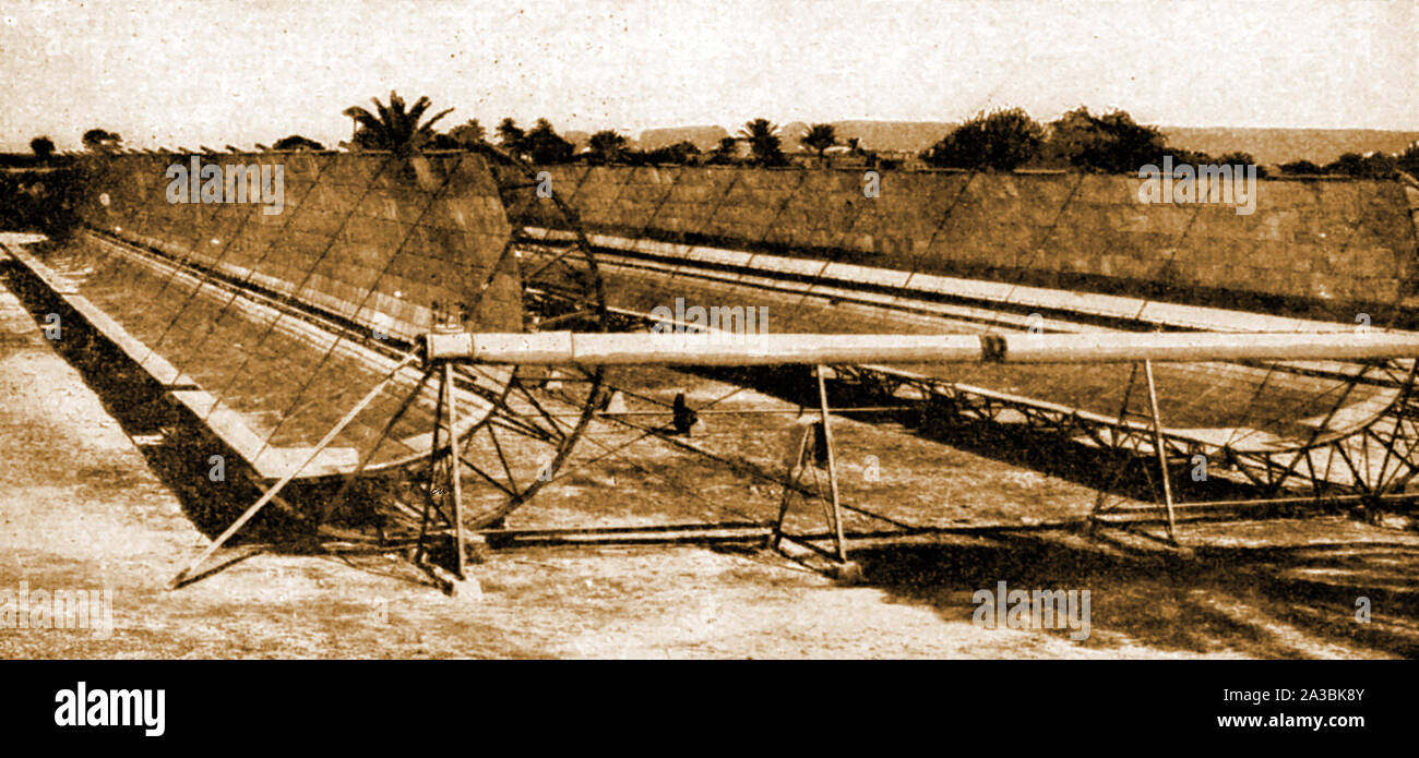 Anfang 1900 Foto, frühe Experimente mit Solarzellen in Maadi, Ägypten - Frank Shuman ersten Solarthermischen Kraftwerk der Welt in Maadi gebaut, (1912-1913) mit. halbrund geformte Tröge für einen 60-70 Ps Motor Pumpen können 6000 Liter Wasser pro Minute aus dem Nil Stockfoto