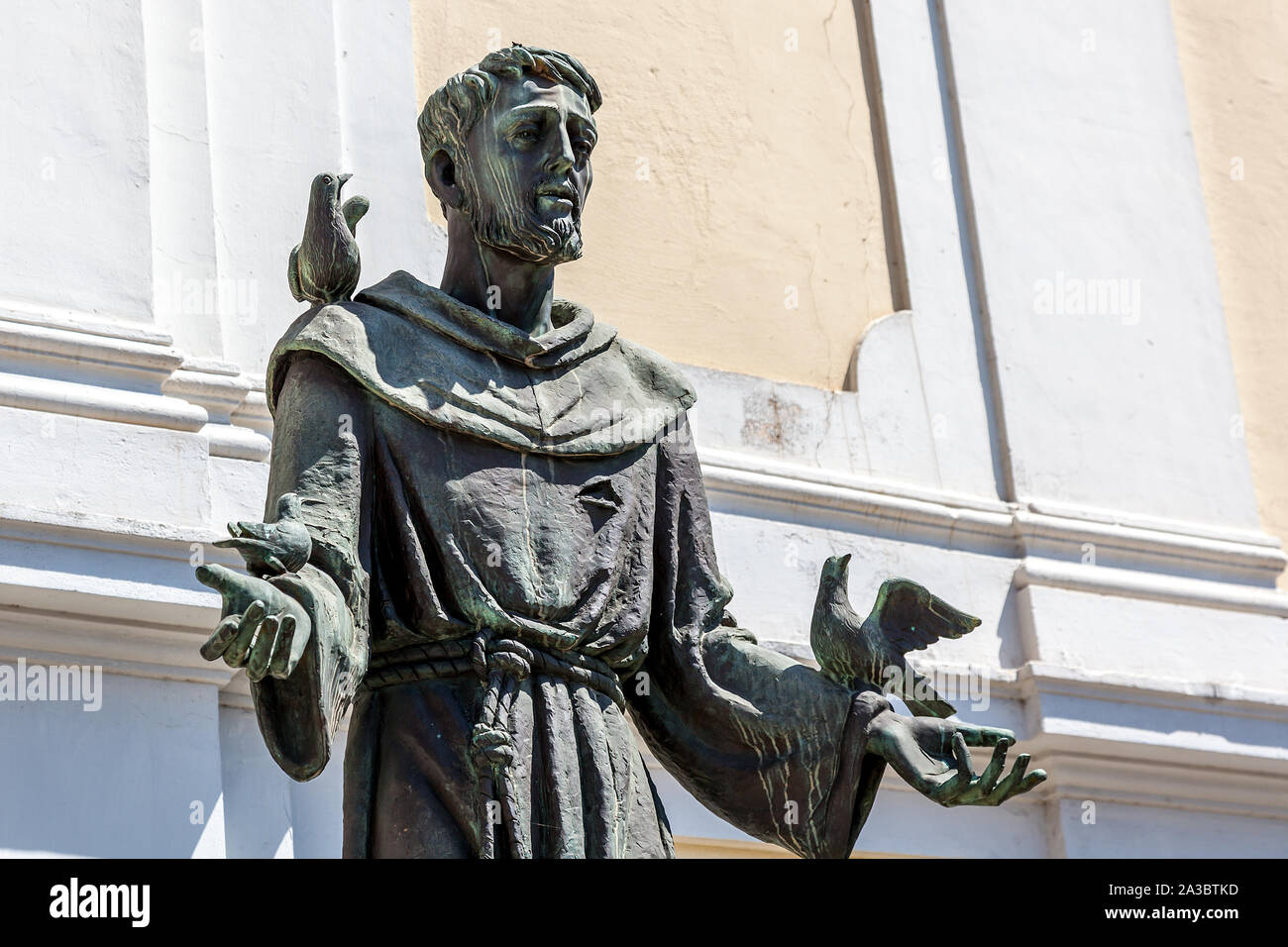 Statue des Hl. Franziskus von Assisi, Italien. Stockfoto