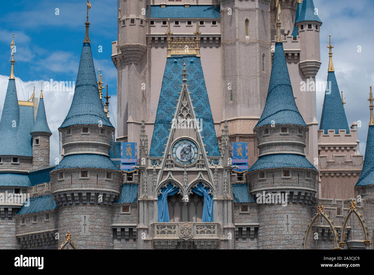 Orlando, Florida. September 23, 2019. Teilansicht von Cinderella Castle im Magic Kigndom Stockfoto