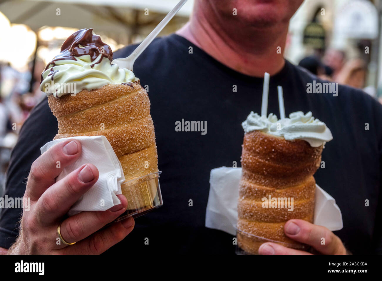 Trdelnik Prag, Eiscreme Tschechien Stockfoto