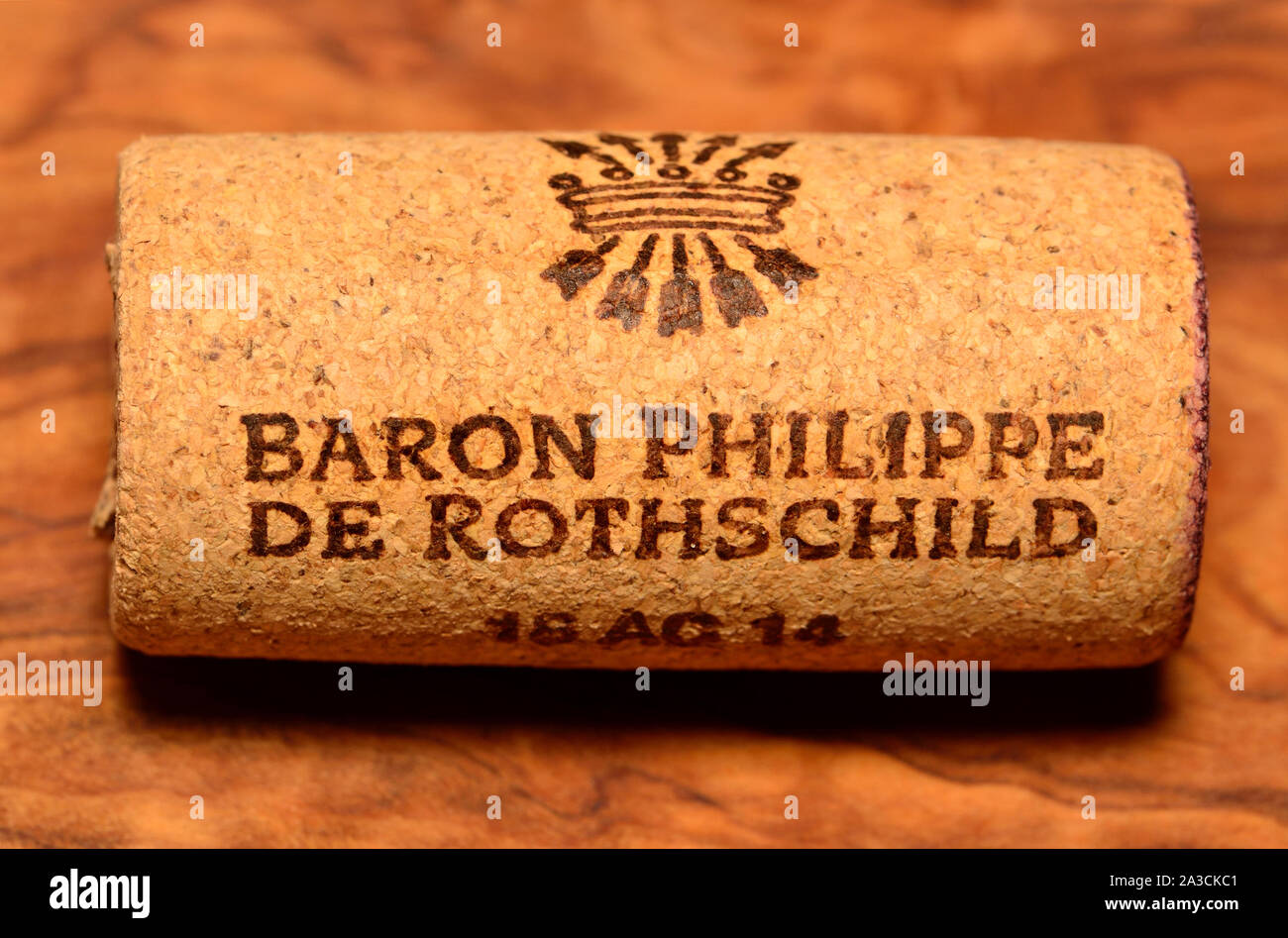 Baron Philippe de Rothschild Korken aus der Flasche Wein Stockfoto