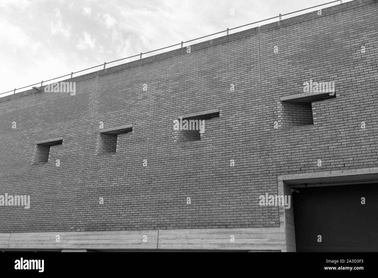 Brutalismus und Mauerwerk am Nationaltheater Stockfoto