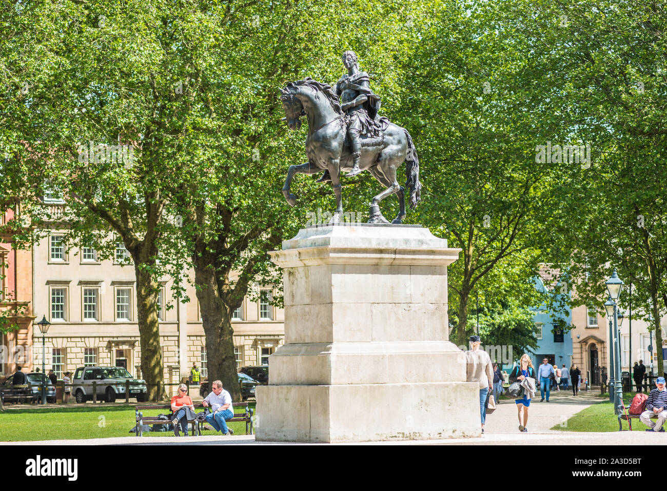 John Michael Rysbrack der Statue von William III im Queen Square, alte Stadt, Bristol, England, Vereinigtes Königreich Stockfoto