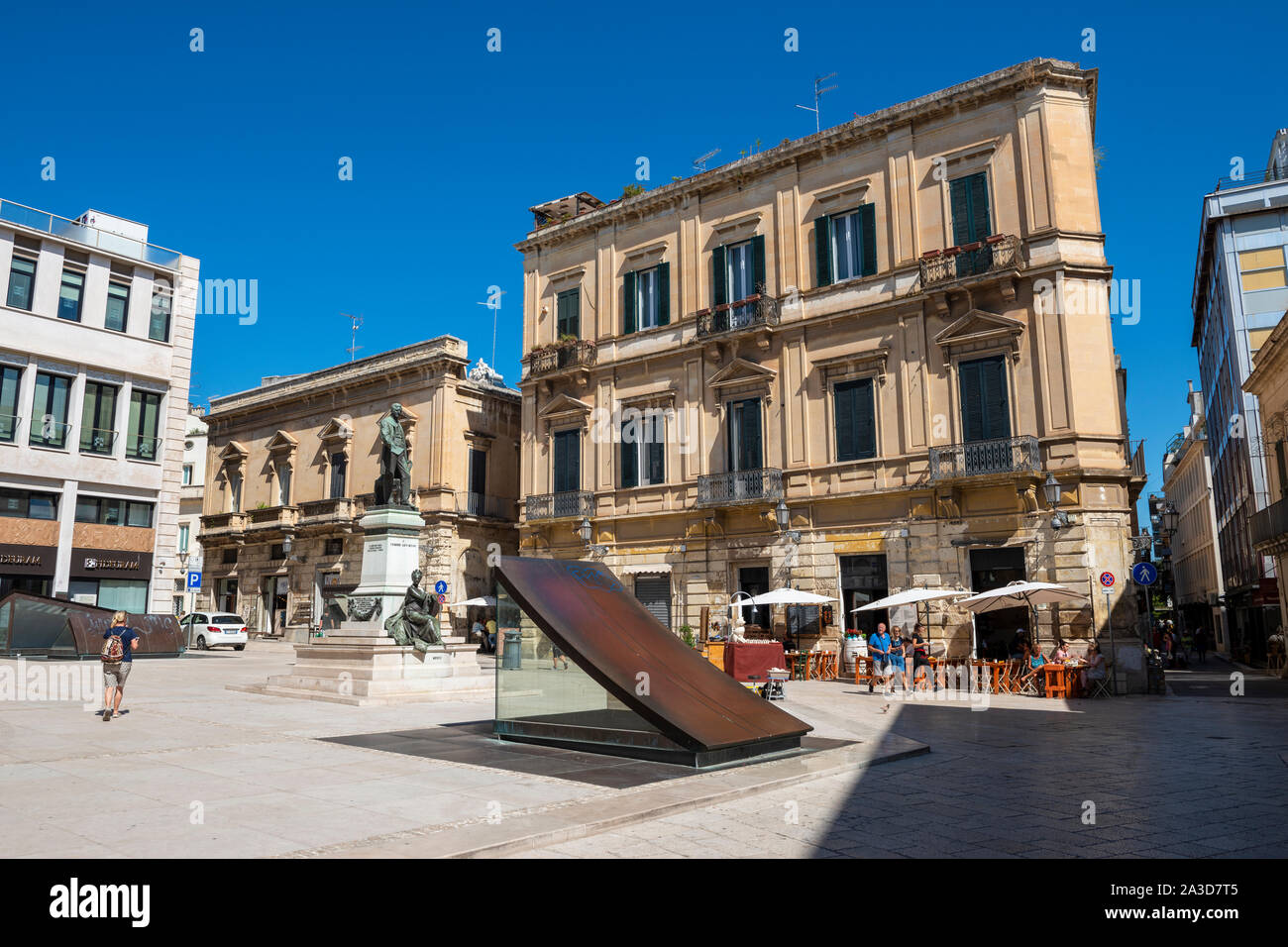 Piazzetta Sigismondo Castromediano im Herzen der Altstadt von Lecce in Apulien (Puglia), Süditalien Stockfoto