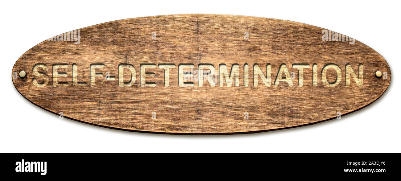 Straßenschild Richtung Weg zu Selbstbestimmung Stockfoto