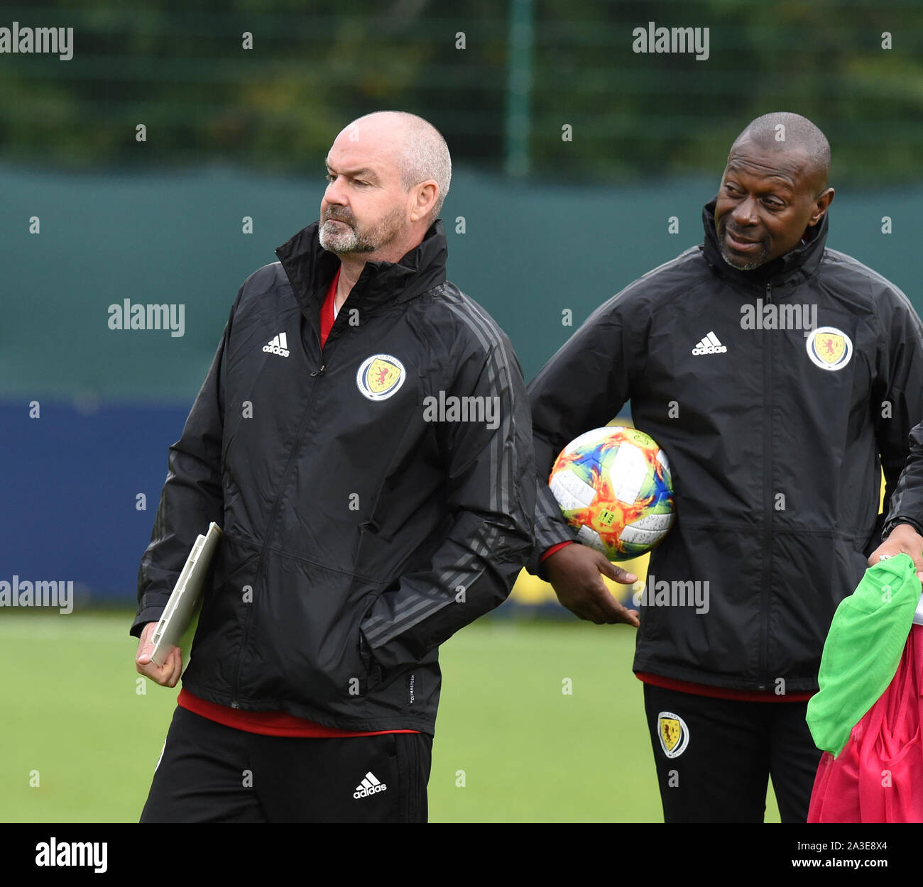 Edinburgh, Großbritannien. 7. Okt 19. Oriam Training Center, Riccarton, Edinburgh. Schottland Pressekonferenz/Schulung für die UEFA EURO 2020 Qualifier Vorrichtungen gegen Russland und San Marino. Quelle: Eric mccowat/Alamy leben Nachrichten Stockfoto