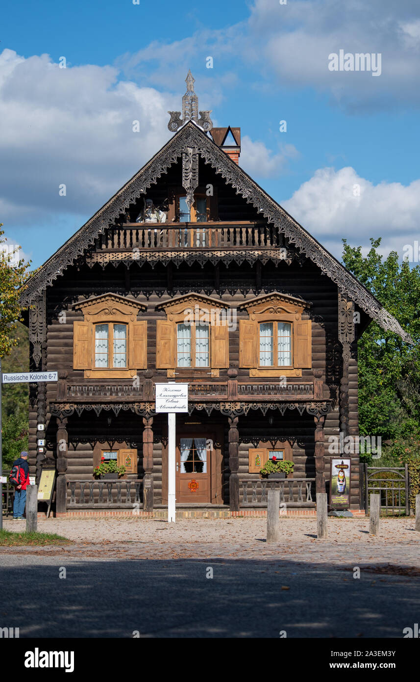 Russisches dorf in potsdam Fotos und Bildmaterial in hoher Auflösung