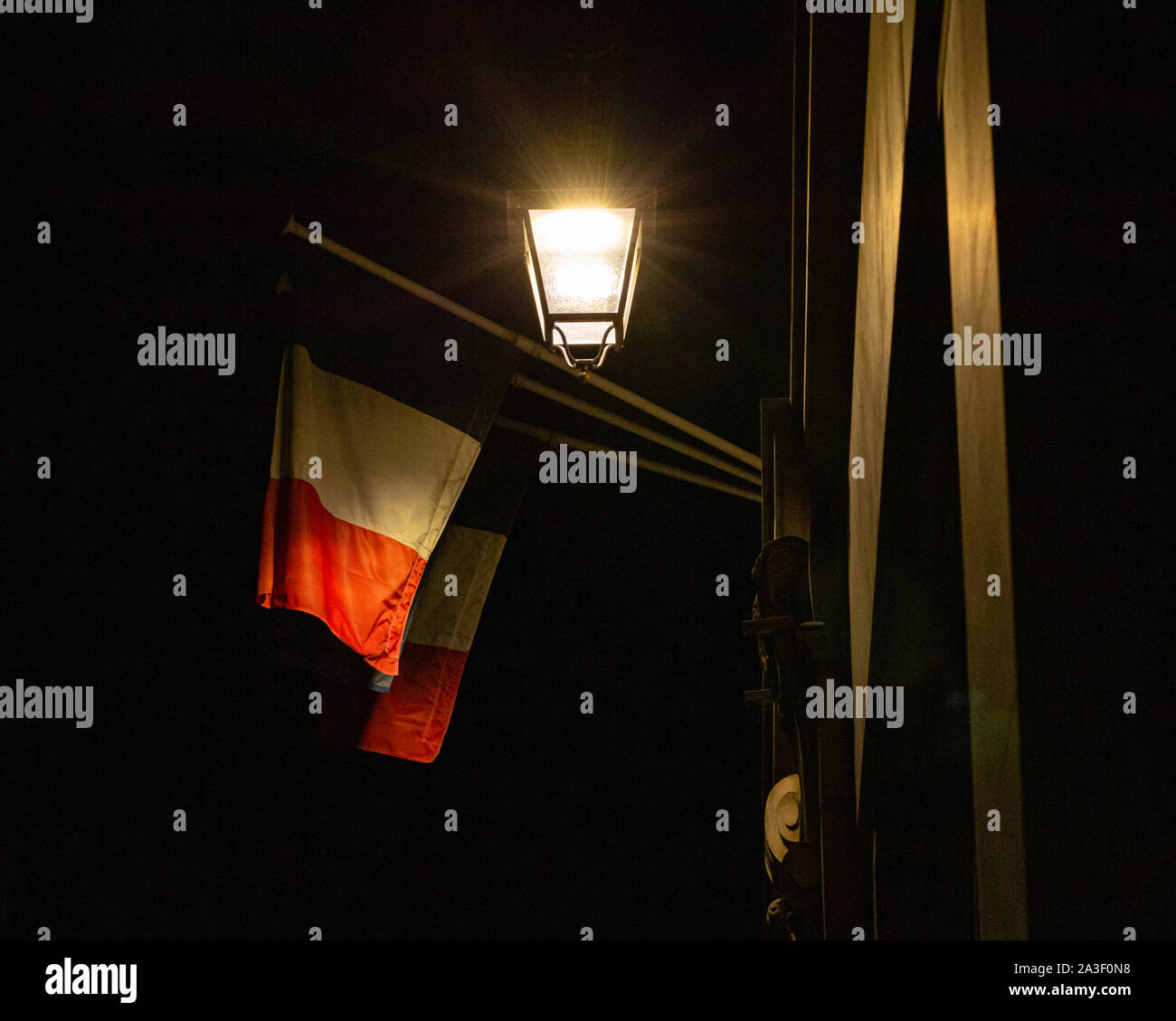Flagge Frankreich. Pariser Straßen Stockfoto