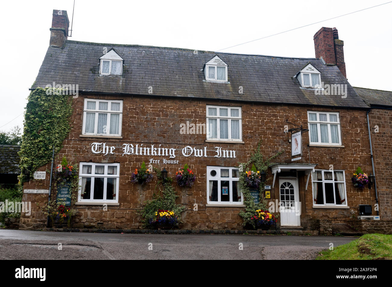 Die blinkende Owl Inn,Newington, Oxfordshire, England, Großbritannien Stockfoto