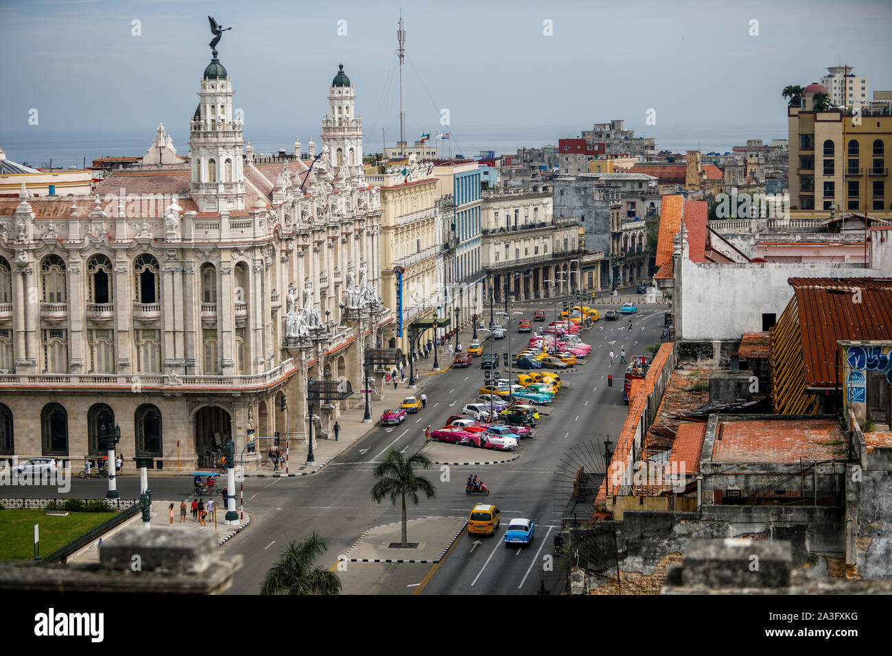 Allgemeine Ansicht der Stadt Havanna, der auf der rechten das Theater von Havanna Alicia Alonso und dem Paseo del Prado. Stockfoto
