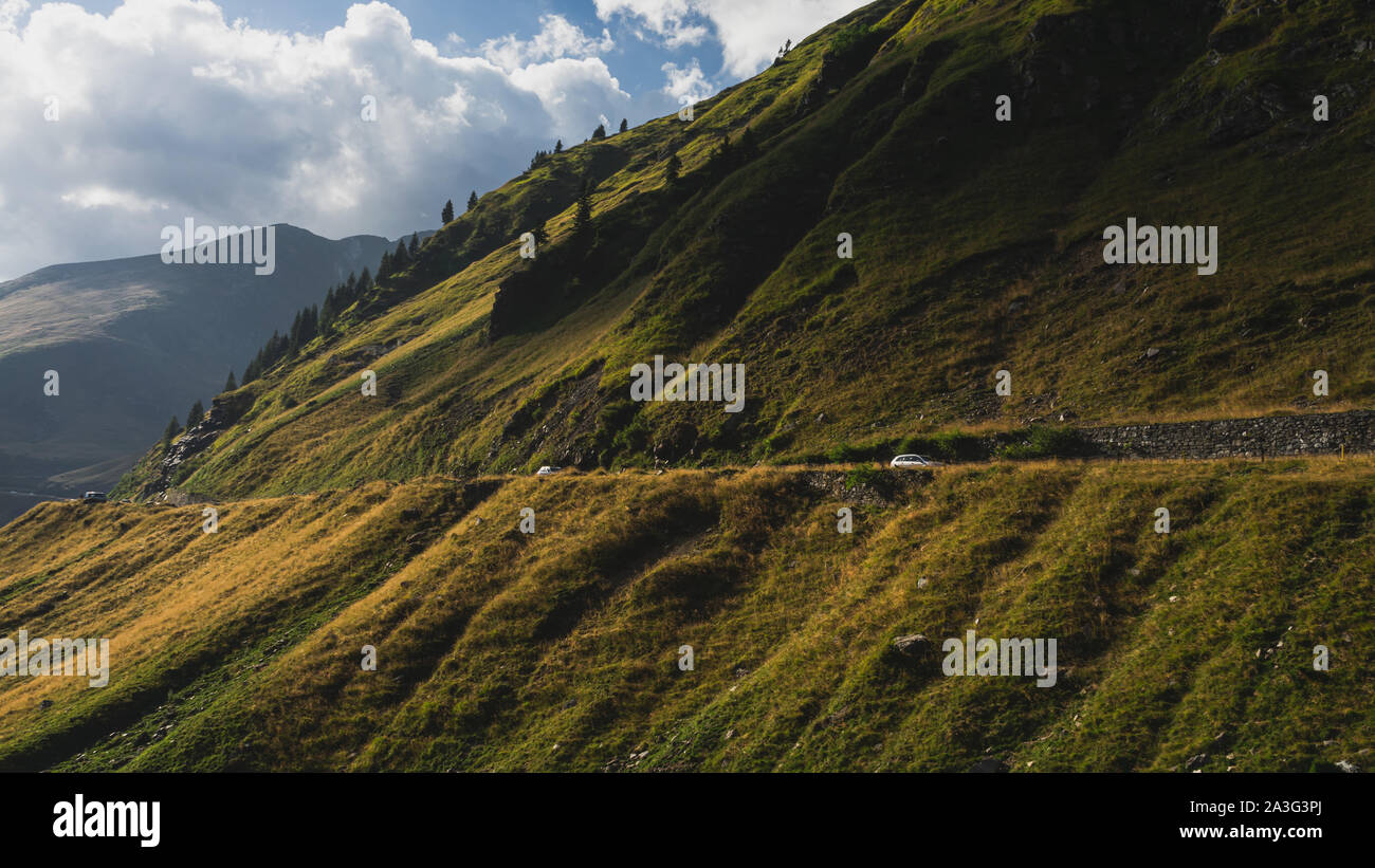 Mit Blick auf die Karpaten auf Transfagarasan Straße, Rumänien Stockfoto