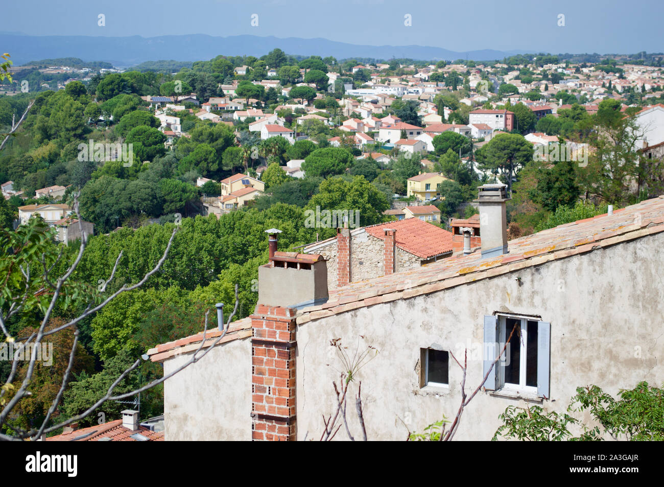 Ein Blick auf die Landschaft um Beziers in Frankreich Stockfoto
