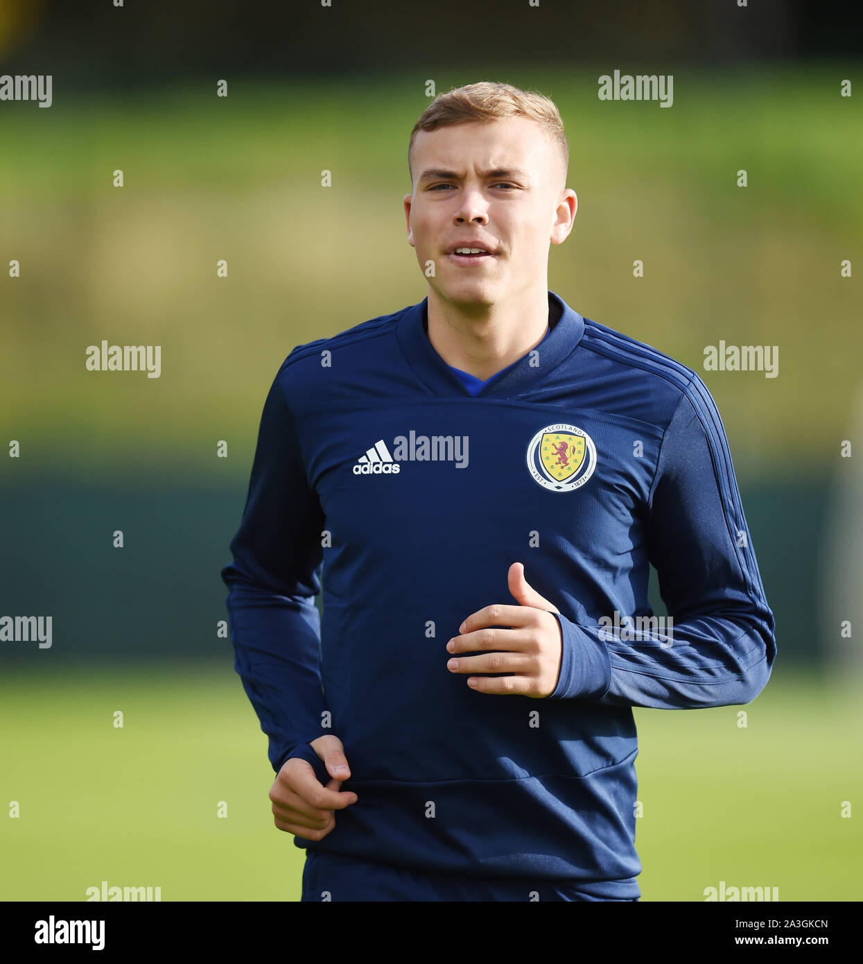 UK. 08 Okt, 2019. Edinburgh, Schottland, Großbritannien. 8. Oktober 19. Ryan Porteous (Hibernia) ist während der Schottischen U-21-Training im Oriam Training Center, Riccarton, Edinburgh für die bevorstehende 2019-21 UEFA U-21 Europameisterschaft Qualifikationsspiel Schottland v Litauen fotografiert. Donnerstag, den 10. Oktober 2019, Tynecastle Park, Edinburgh. Quelle: Eric mccowat/Alamy leben Nachrichten Stockfoto