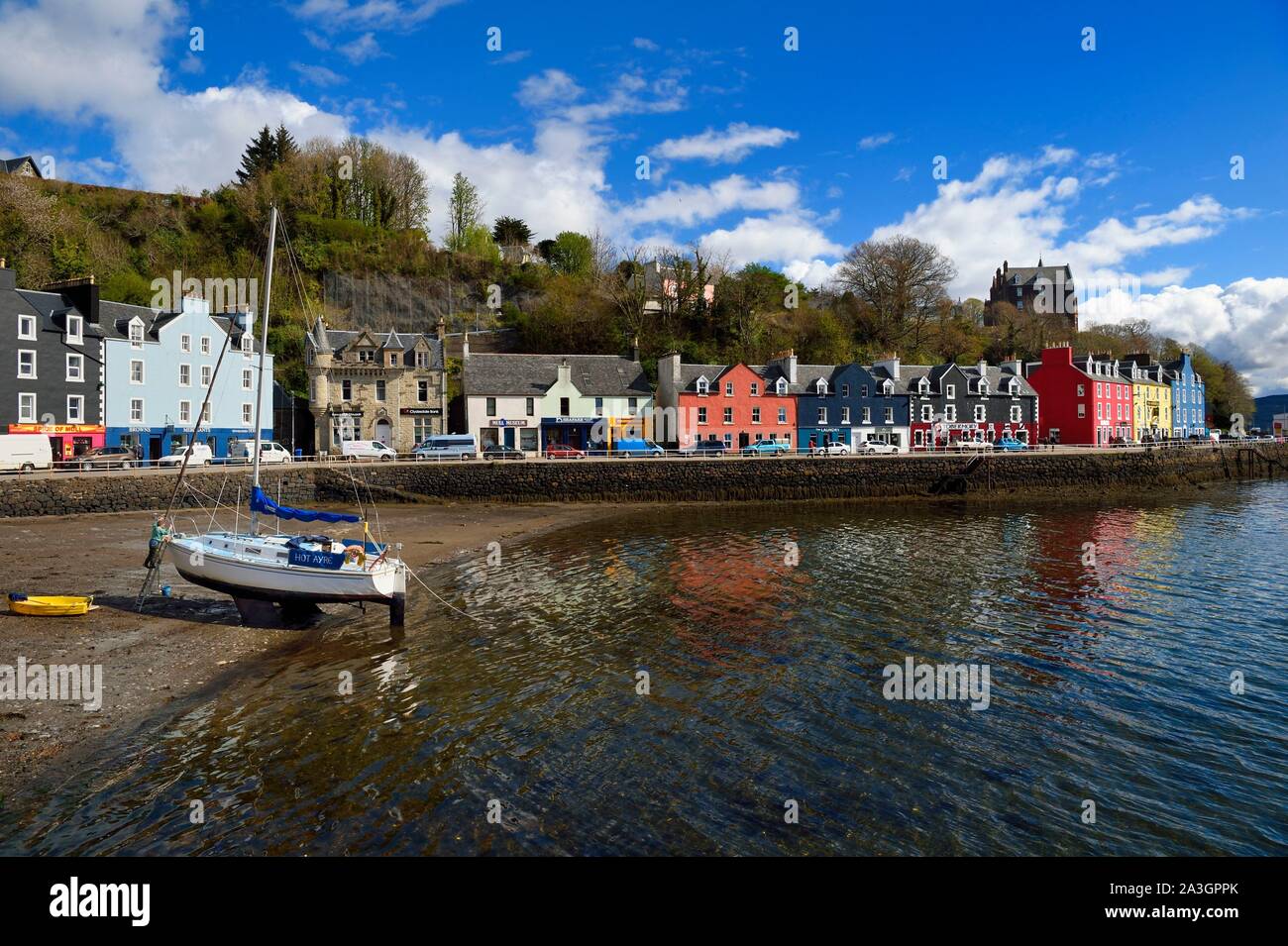 Vereinigtes Königreich, Schottland, Highland, Innere Hebriden, Isle of Mull, der wichtigsten Stadt Tobermory und seinen Hafen Stockfoto