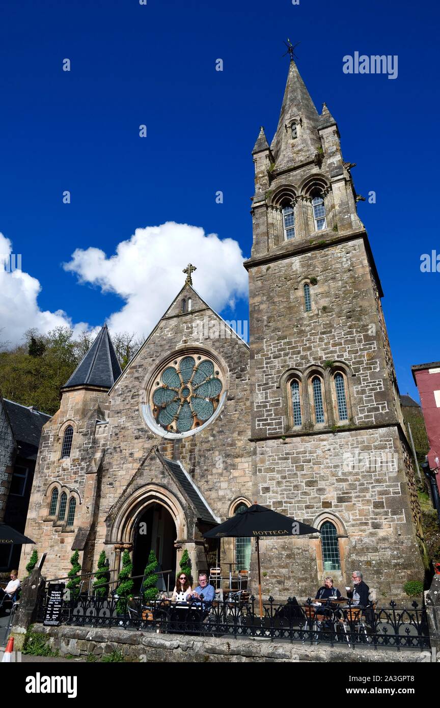 Vereinigtes Königreich, Schottland, Highland, Innere Hebriden, Isle of Mull Tobermory, alte Kirche in einem caf? Stockfoto