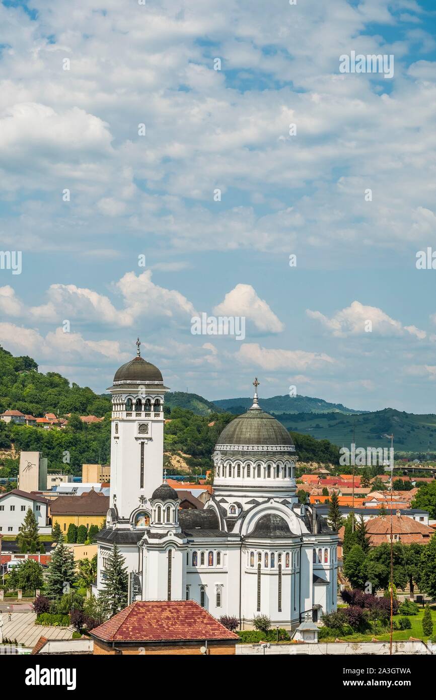 Rumänien, Siebenbürgen, Sighisoara, eine der sieben Städte des Transylvanian-Saxon befestigte UNESCO-Weltkulturerbe, die Kirche der Heiligen Dreifaltigkeit von Sighisoara ist eine Rumänische Orthodoxe Kirche am nördlichen Ufer des Flusses T? rnave Mare Stockfoto
