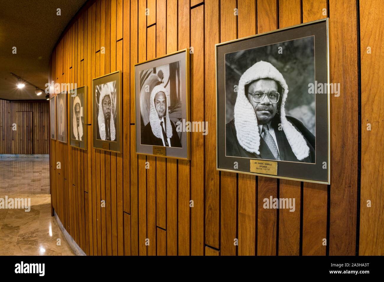 /Papua-New - Guinea, Region Papua Bay, National Capital District, Port Moresby, nationales Parlament gebaut wie Geist Häuser der Region Maprik, geöffnet von Prinz Charles (1984) Stockfoto