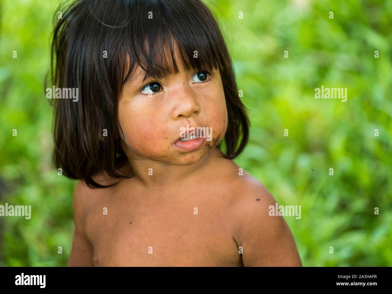 Ecuador, Tena, immersion Leben Erfahrungen mit der Waoranis des Rio Nushino, Junge Stockfoto