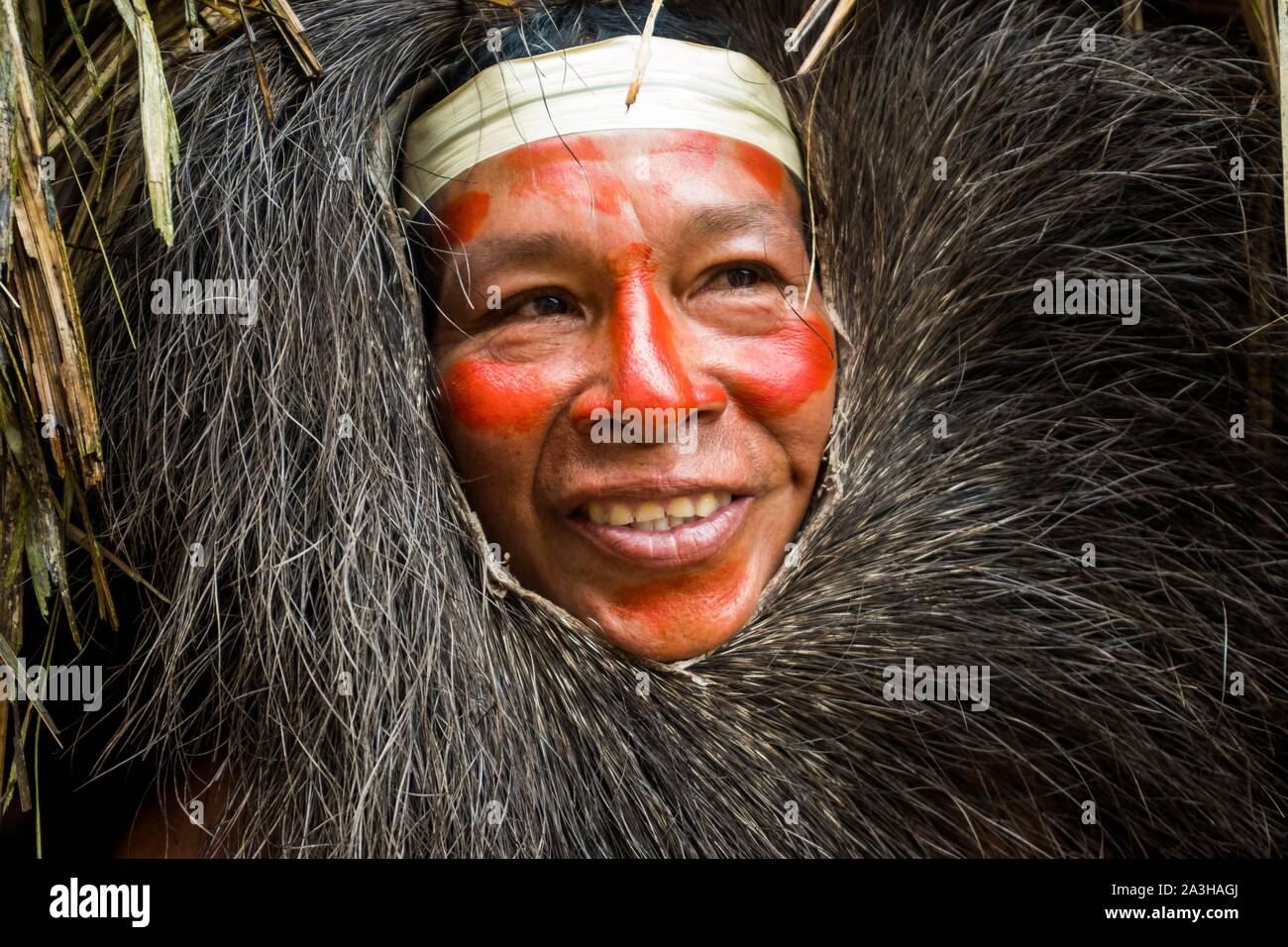 Ecuador, Tena, immersion Leben Erfahrungen mit der Waoranis des Rio Nushino, feierliche Maske Stockfoto