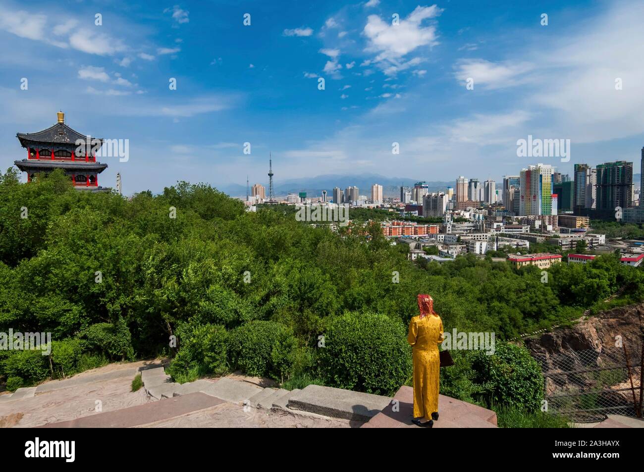 China, Xinjiang autonome Region, Urumqi, Park des Roten Berges, in Hongshan, große Pagode Stockfoto