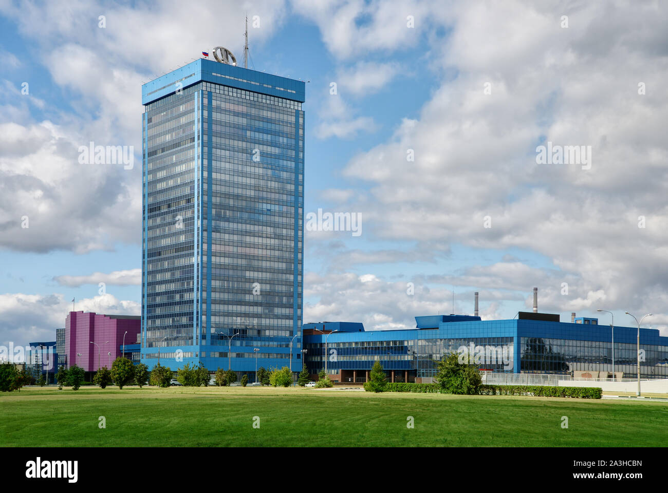 Togliatti, Russland. September 10, 2017. AvtoVAZ Hauptquartier. AvtoVAZ - größten Autohersteller in Russland. Stockfoto