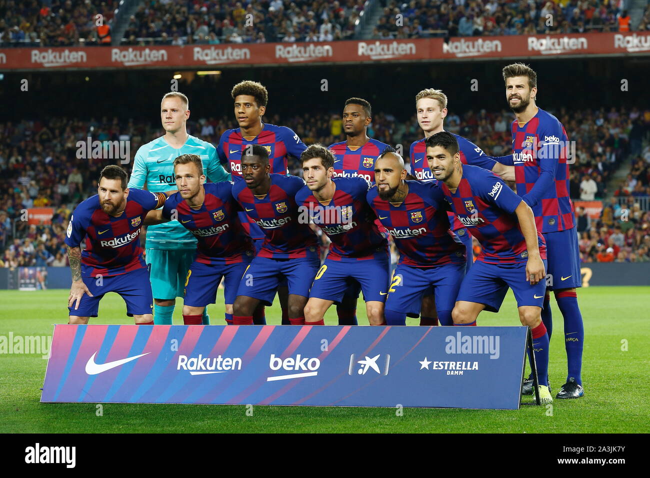 Barcelona, Spanien. 6. Okt, 2019. Barcelona team Gruppe Line-up (Barcelona)  Fußball: Spanisch "La Liga Santander' Match zwischen dem FC Barcelona 4-0  FC Sevilla im Camp Nou in Barcelona, Spanien. Credit: mutsu  Kawamori/LBA/Alamy