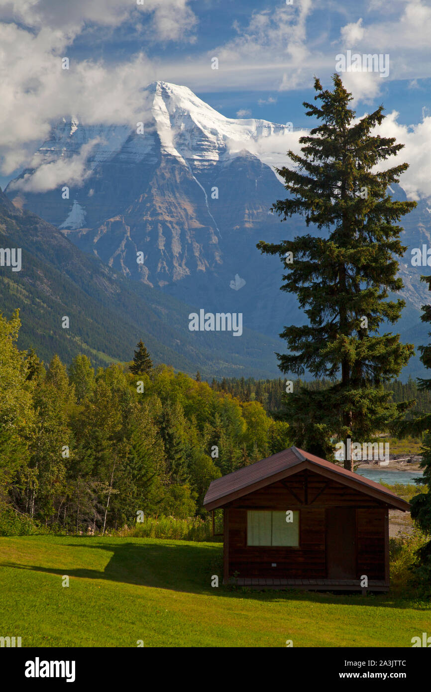 Hütte in der Nähe von Mount Robson Provincial Park, BC Stockfoto