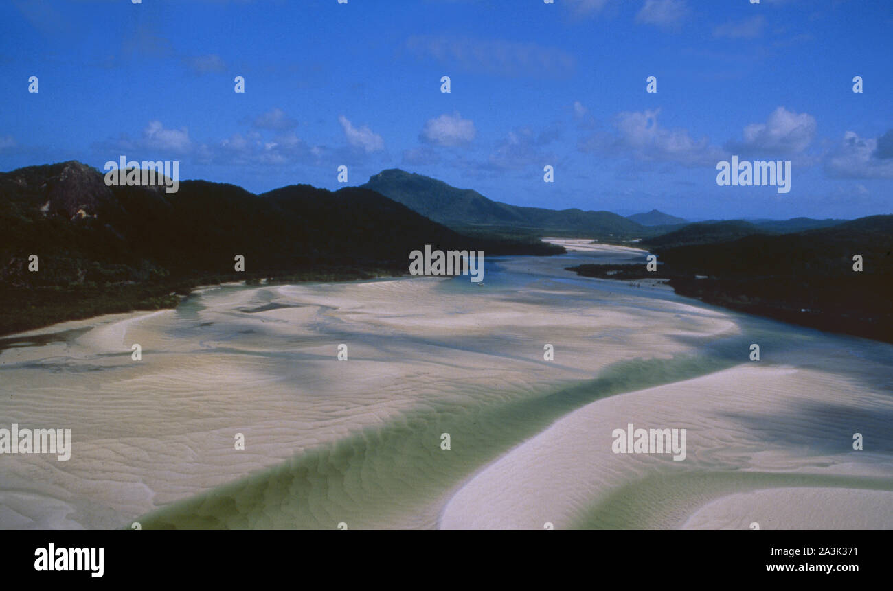 Australien, Great Barrier Reef: airshot von der Küste des Weißen Sonntag Inseln und White Heaven Beach in der Nähe von Hamilton Island Stockfoto