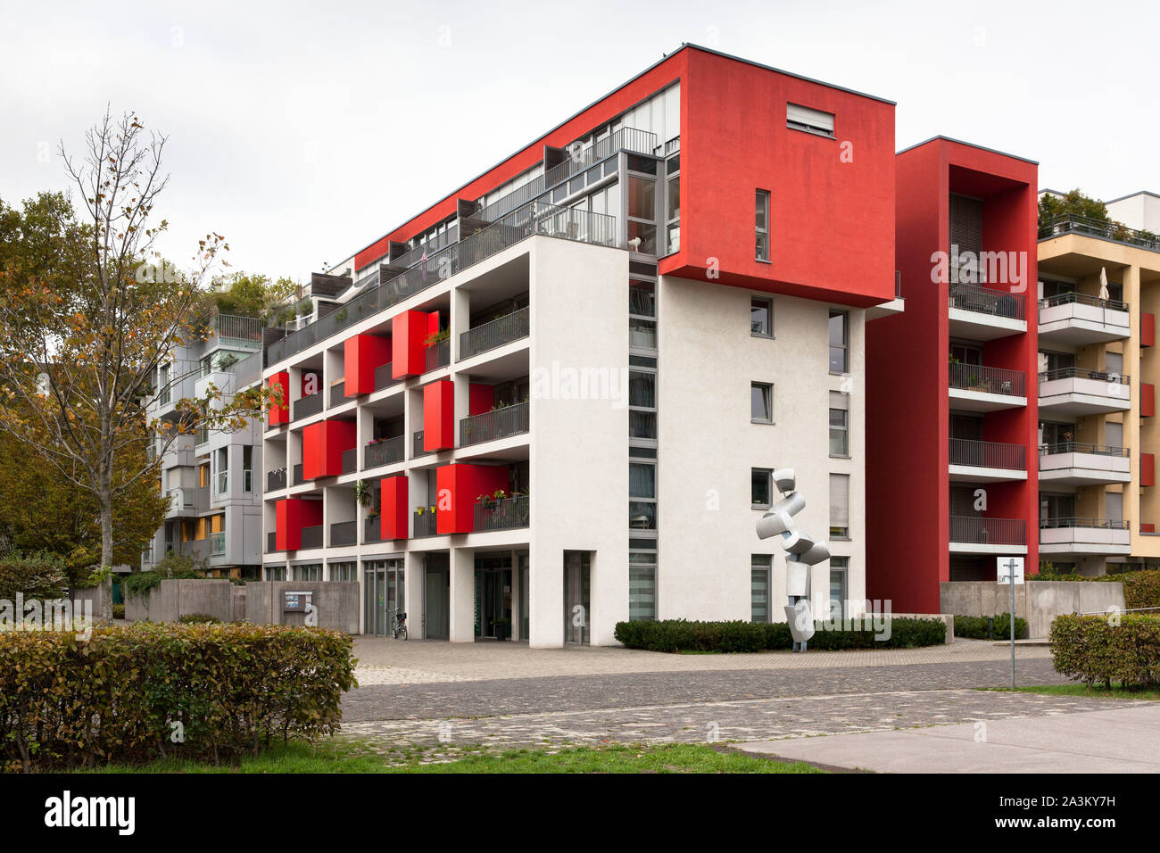 Häuser auf Toulouser Allee, Quartis Les Halles, Stadtteil Derendorf, Düsseldorf, Nordrhein-Westfalen, Deutschland. Haeuser in der Toulouser Allee im Qu Stockfoto