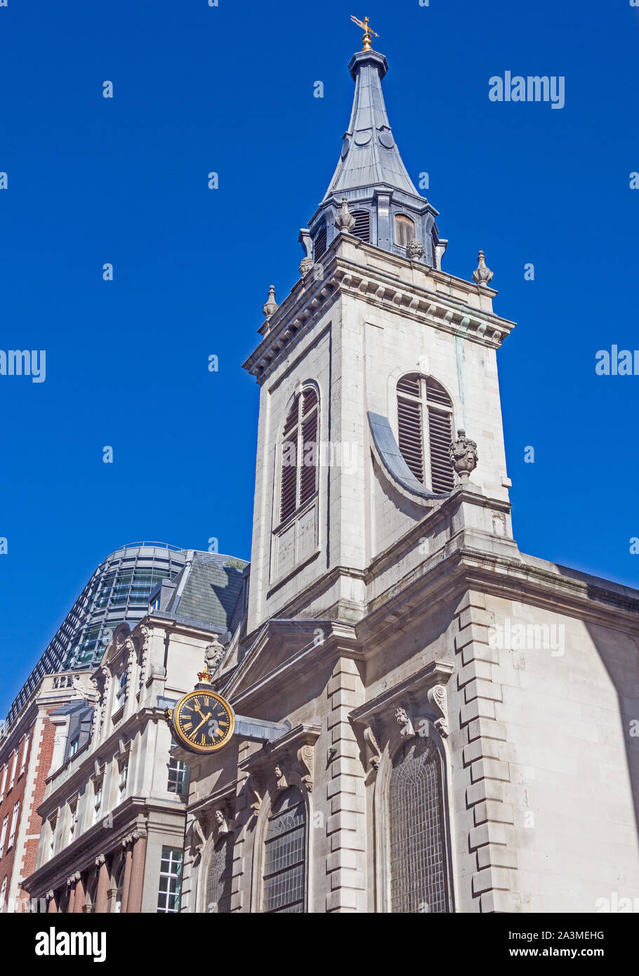 Stadt von London. Die Kirche von St. Edmund, König und Märtyrer, entworfen von Robert Hooke, in der Lombard Street. Stockfoto