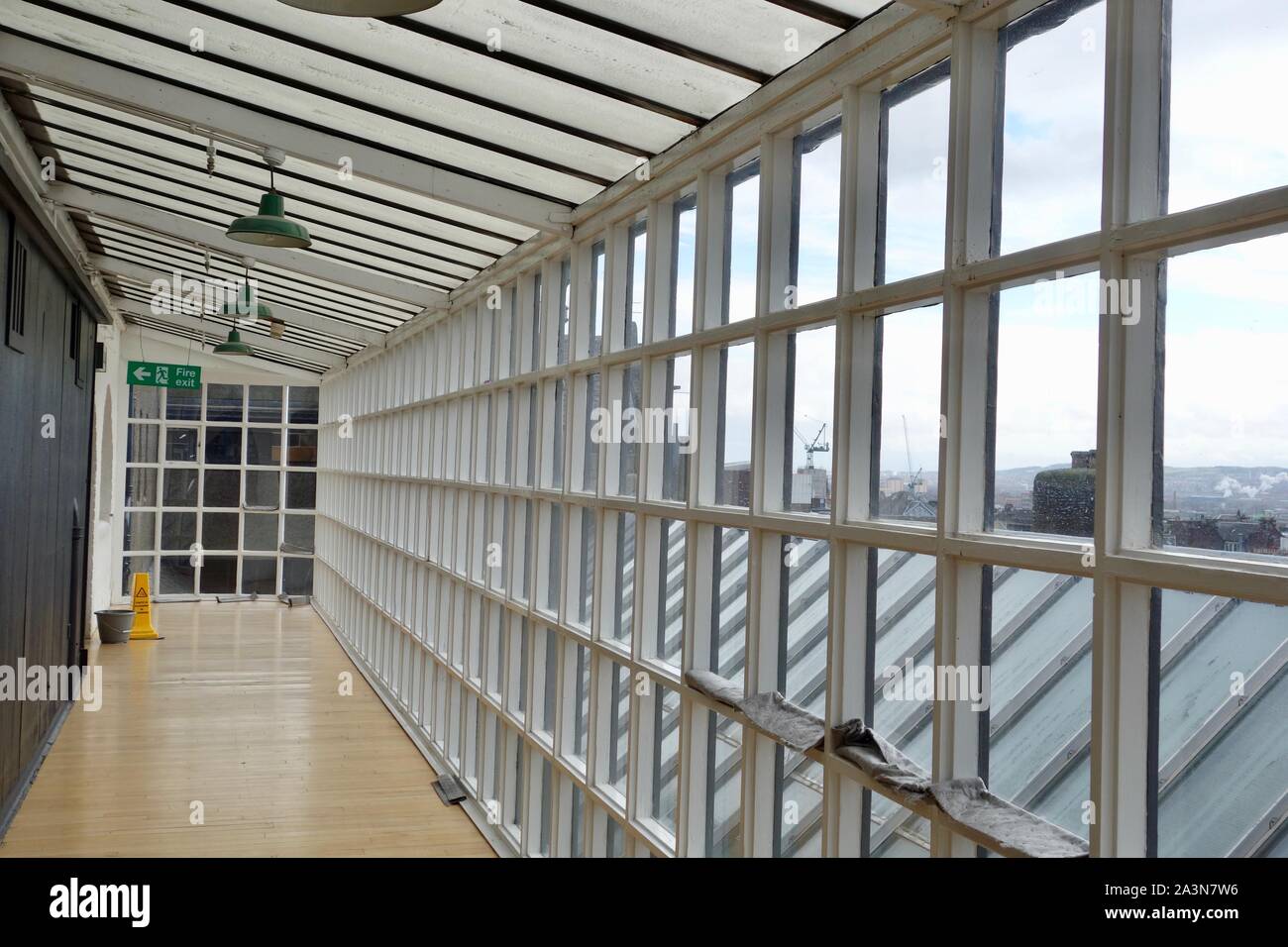 Hen Run, Glasgow School of Art interior (2014). Charles Rennie Mackintosh Stockfoto