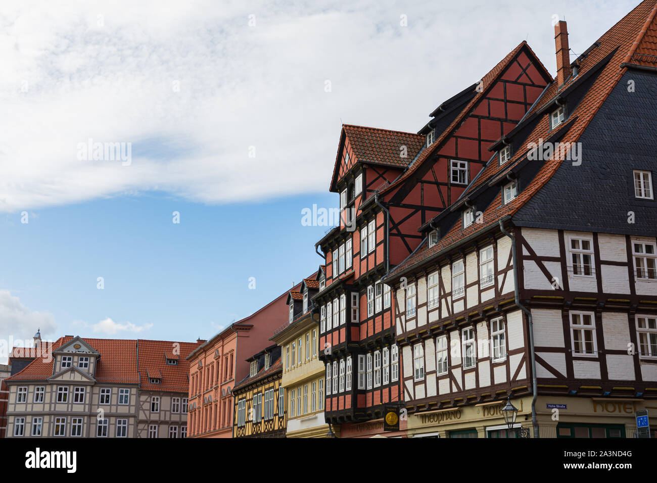 Quedlinburg ist in Europa einer der am besten erhaltenen mittelalterlichen Städte der Renaissance. Es verfügt über eine seltene Kombination aus alten und modernen historischen Schätze. Ein Stockfoto