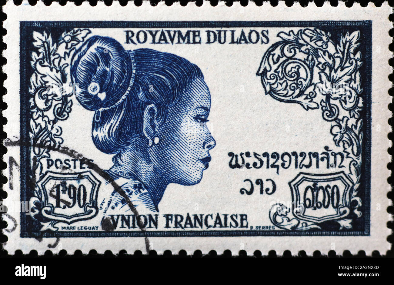 Frau Porträt auf vintage Stempel von Laos Stockfoto