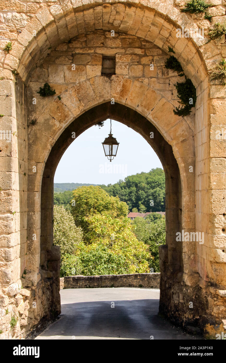 Wand Tor auf der Dordogne Tal bei Domme, Perigord Noir, Aquitaine, Frankreich Stockfoto