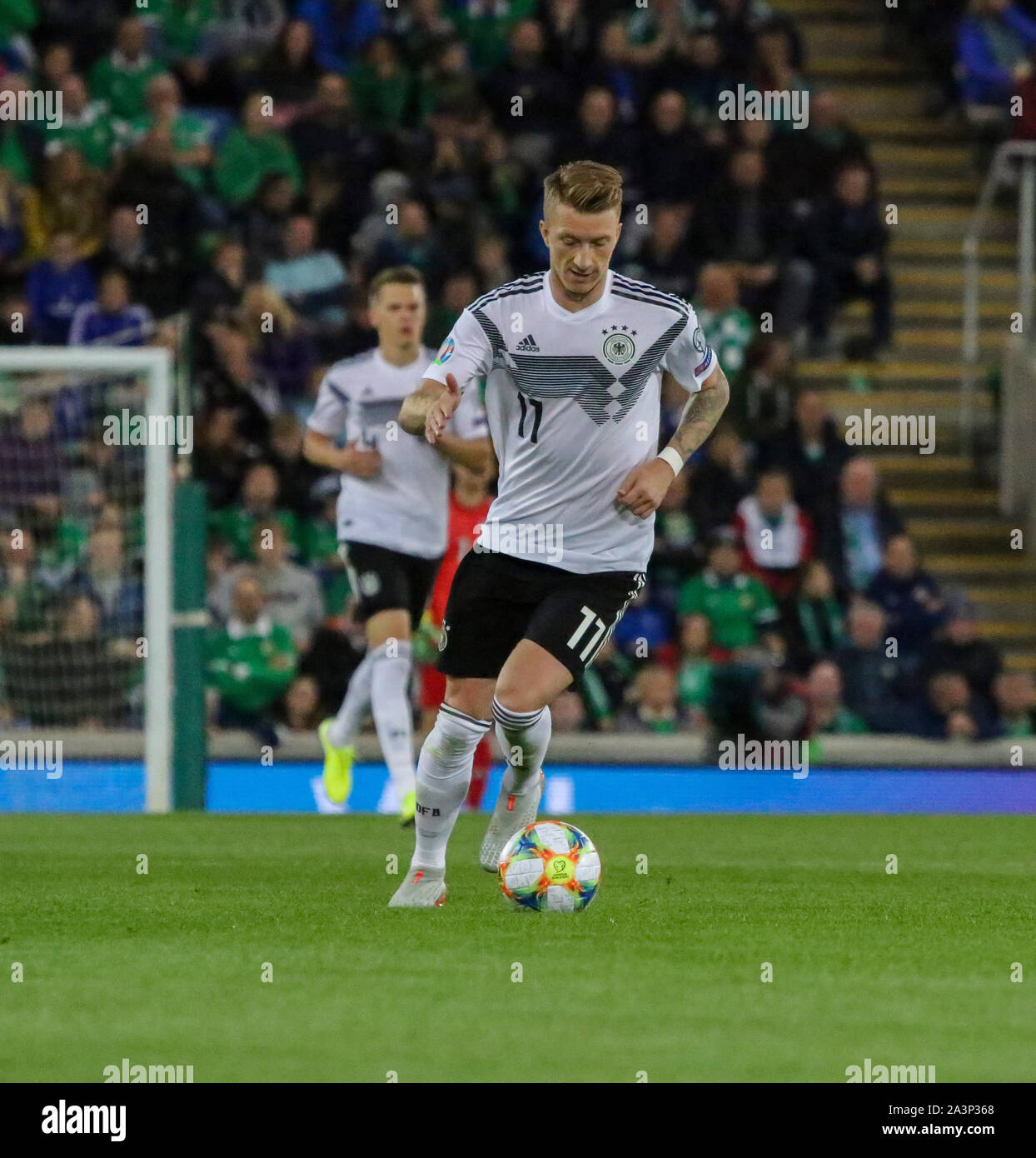Nationale Fußball-Stadion im Windsor Park, Belfast, Nordirland. 09. September 2019. UEFA EURO 2020 Qualifikation - Gruppe C, Nordirland 0 Deutschland 2. Deutsche Fußball international Marco Reus (11.) Beim Spielen für Deutschland in Belfast, 2019. Stockfoto