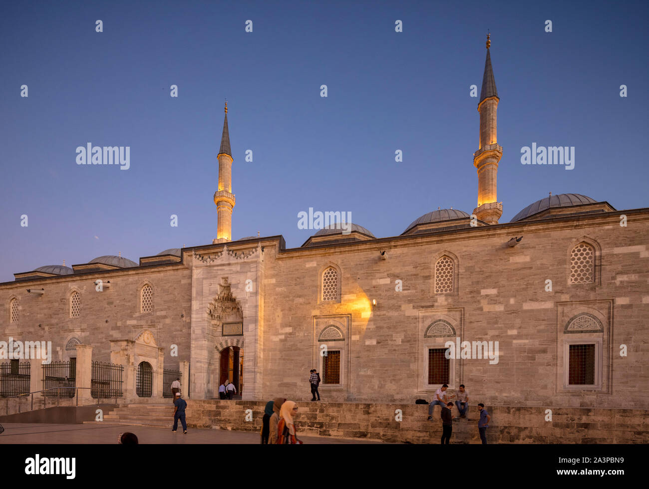 Die Außenfassade, Fatih Moschee, Istanbul, Türkei Stockfoto