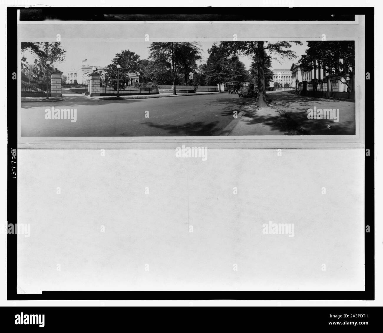 South Vorhalle des Weißen Hauses als durch Eingang von Osten gesehen, Executive Ave., N.W. Stockfoto