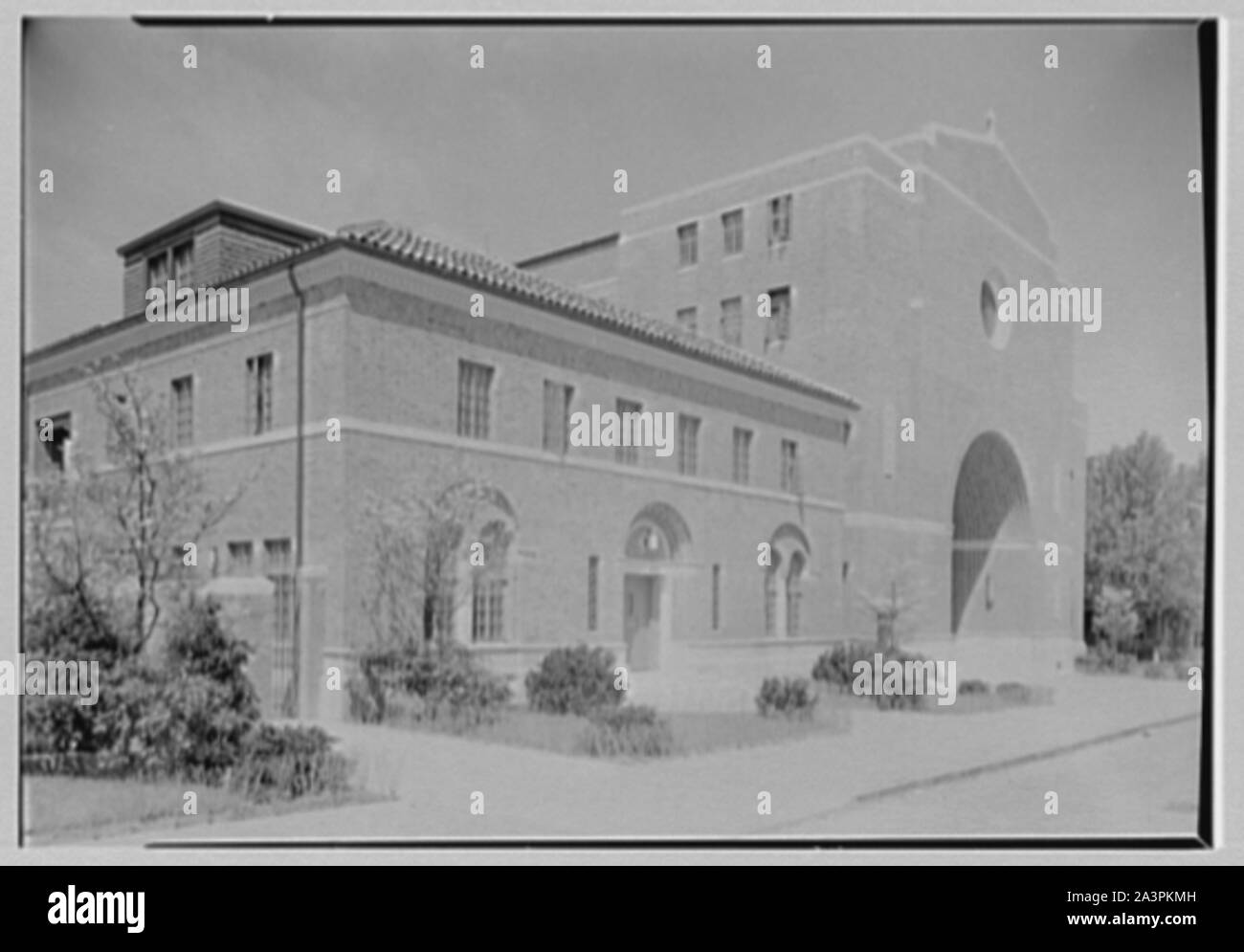 St. Helena Kirche und Schule, Benedikt und Olmstead Aves., Bronx, New York. Stockfoto