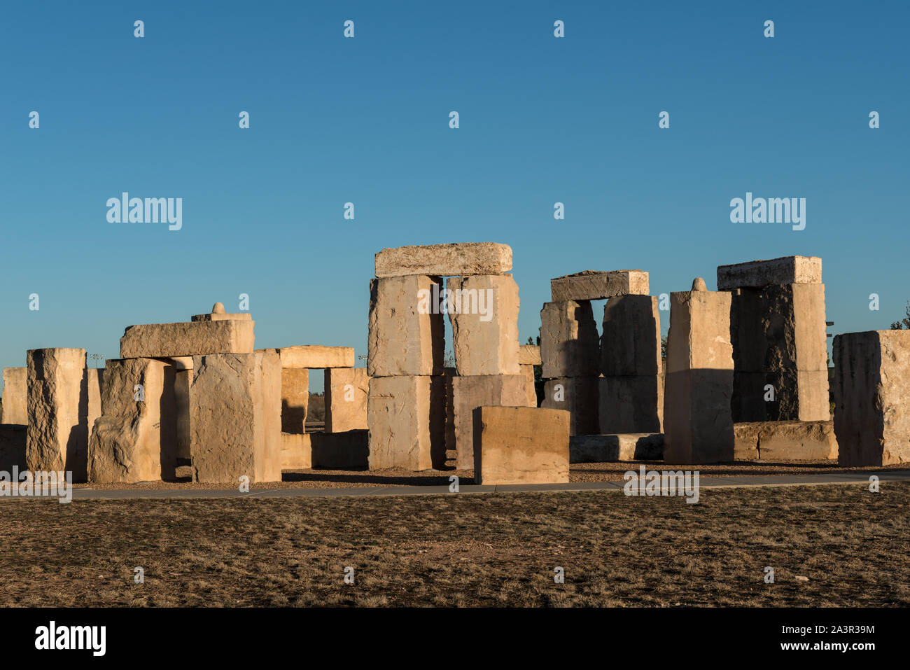 Stonehenge Replik auf dem Campus der Universität von Texas des Permian Basin, Odessa, Texas Stockfoto