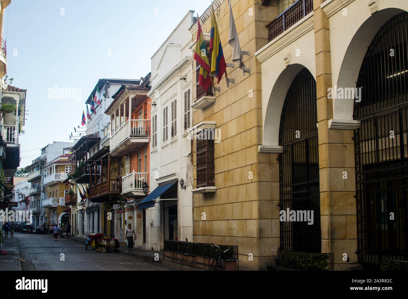 Am frühen Morgen Szene, das in der ummauerten Stadt Cartagena, die Stadt ist immer noch aufwachen. Stockfoto