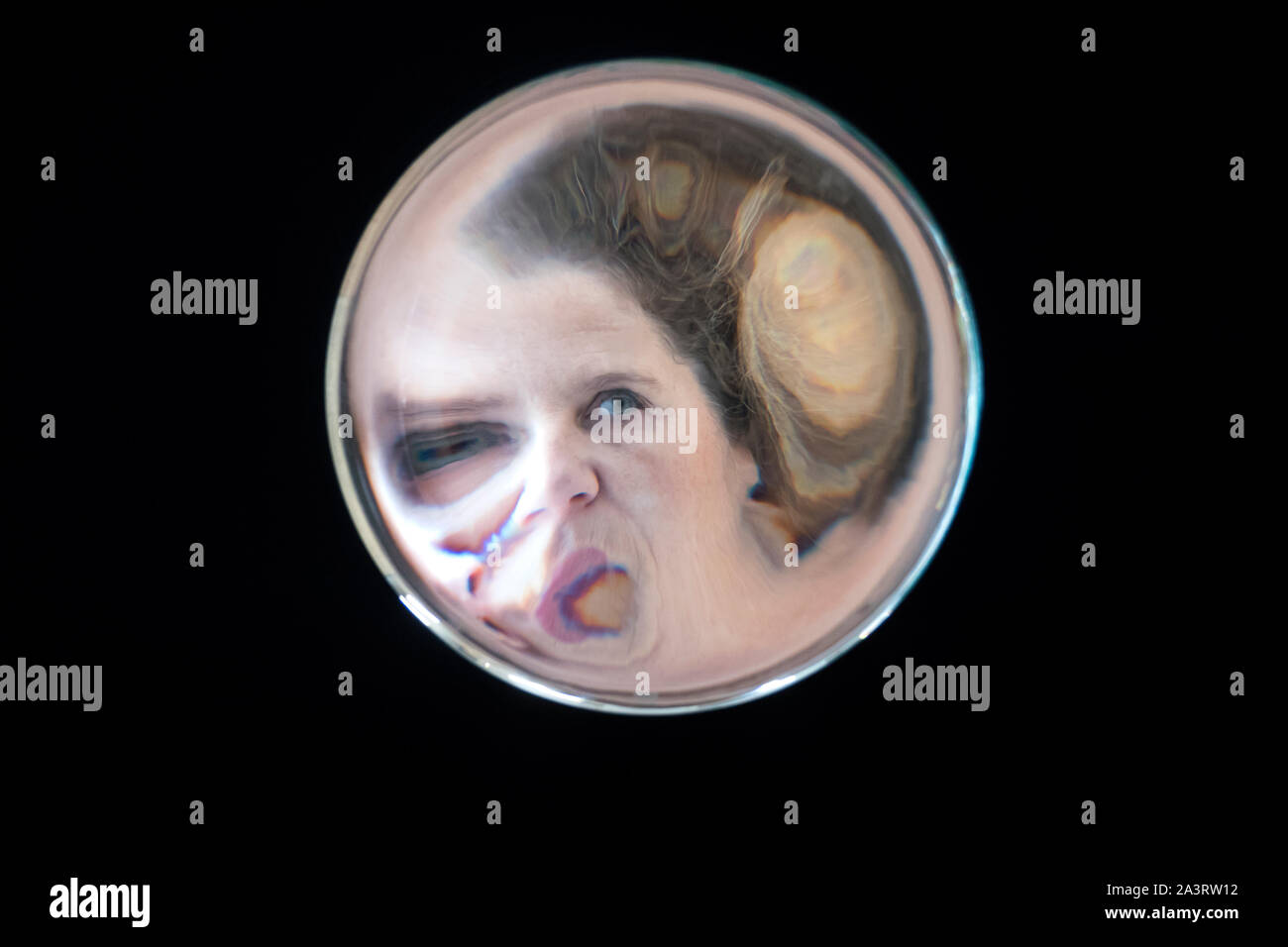 Fisheye Bild einer Frau Stockfoto