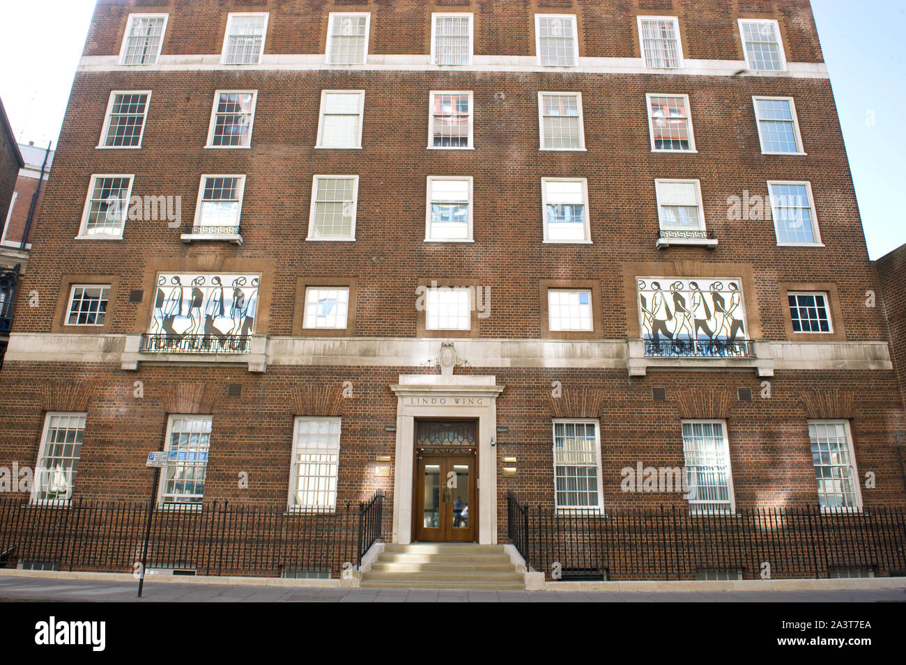 Foto muss Gutgeschrieben © Jeff Spicer/Alpha Presse 077392 15/04/2015 St Mary's Hospital Lindo Flügel in Paddington, London in Vorbereitung auf die Geburt von Kate Herzogin von Cambridge Catherine Katherine Middleton und Prinz William Herzog von Cambridge zweites Kind. Stockfoto