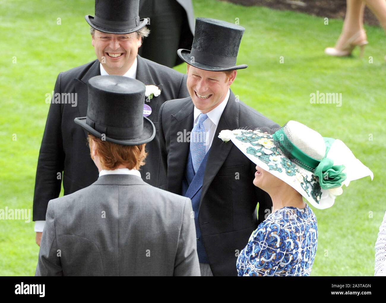 Foto muss Gutgeschrieben © Jeff Spicer/Alpha Presse 079804 16/06/2015 Damian Lewis und Helen McCrory mit Prinz Harry im Royal Ascot 2015 in Berkshire Stockfoto