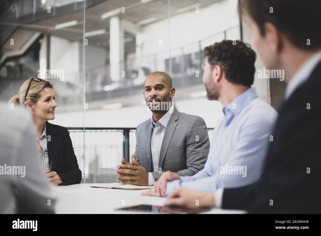 Afrikanische amerikanische Geschäftsmann ein Corporate Meeting Stockfoto