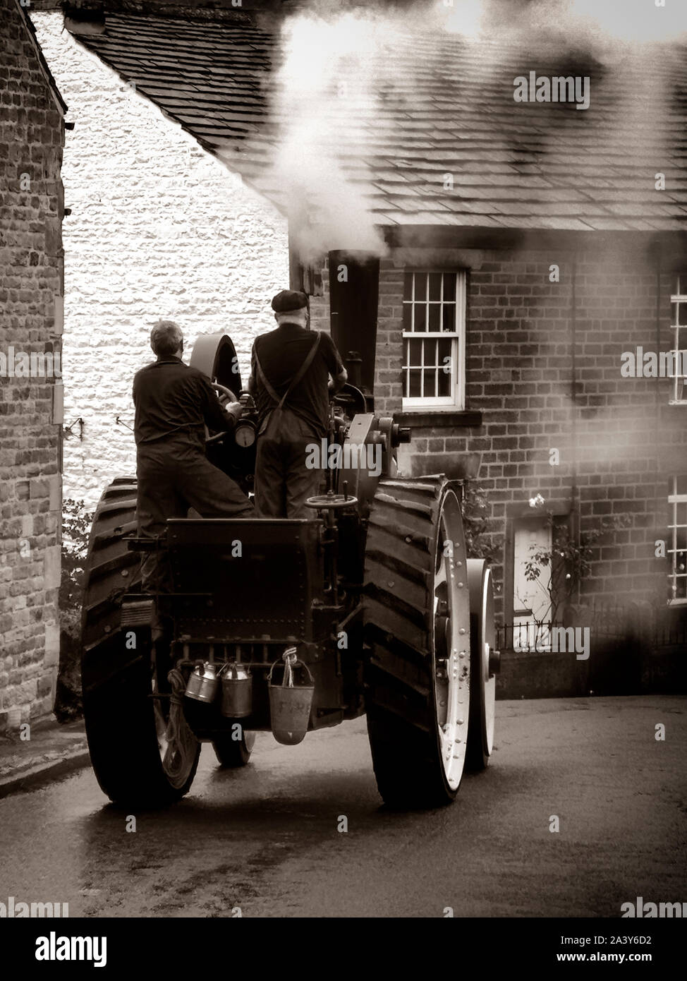 Jahrhundert Zugmaschine in dem kleinen Dorf Chinley, in Derbyshire, England Stockfoto