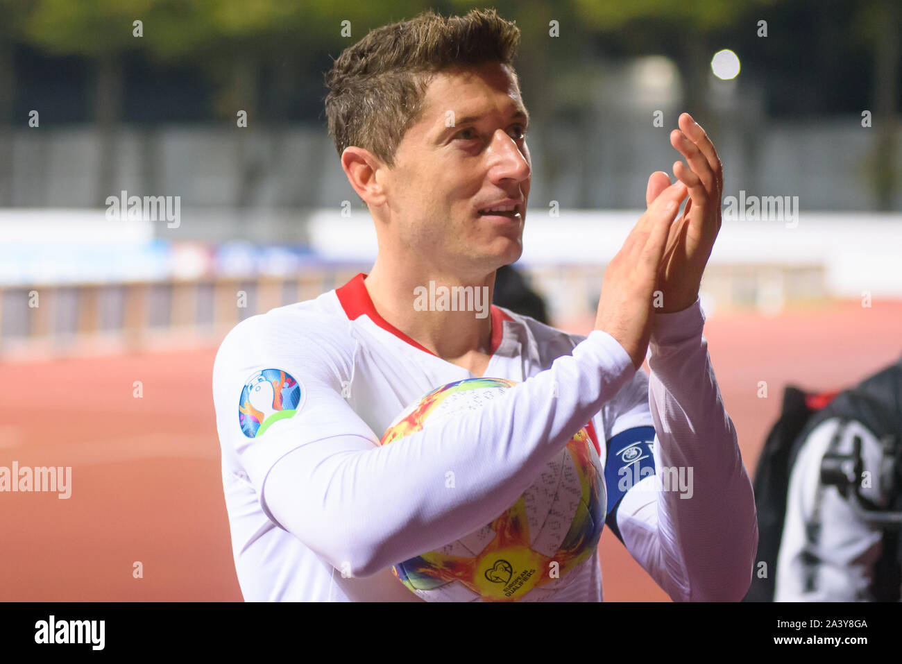 RIGA, Lettland. 10. Oktober, 2019. Robert Lewandoski, nach der UEFA EURO 2020 Qualifikation Spiel zwischen den nationalen Fußball-Team von Lettland und Polen. Credit: gints Ivuskans/Alamy leben Nachrichten Stockfoto