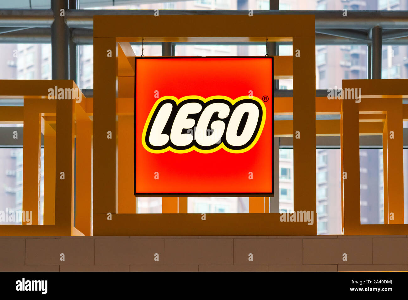 frimærke bandage instruktør Dänische Spielzeug Produktion Firma Lego Logo in Shenzhen gesehen  Stockfotografie - Alamy