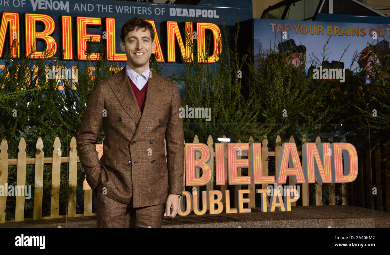 Los Angeles, USA. 10 Okt, 2019. Cast Mitglied Thomas Middleditch besucht die Premiere des Motion picture Horrorkomödie "Zombieland: Double Tap' im Regency Dorf Theater im Westwood Abschnitt von Los Angeles am Donnerstag, den 10. Oktober 2019. Storyline: Columbus, Tallahassee, Wichita, und Little Rock in die American Heartland, wie sie gegen Zombies entwickelt, anderen Überlebenden, und die wachsenden Schmerz der snarky behelfsmäßigen Familie. Foto von Jim Ruymen/UPI Quelle: UPI/Alamy leben Nachrichten Stockfoto