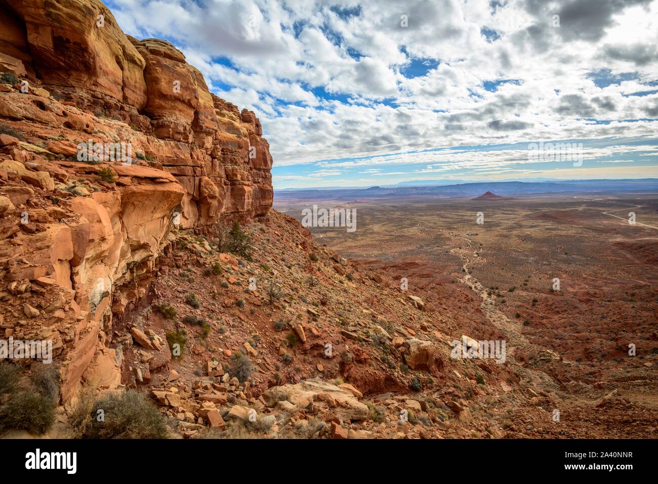Cedar Mesa an Moki Dugway, Blick auf das Tal der Götter, Bären Ohren National Monument, Utah State Route 261, Utah, USA Stockfoto