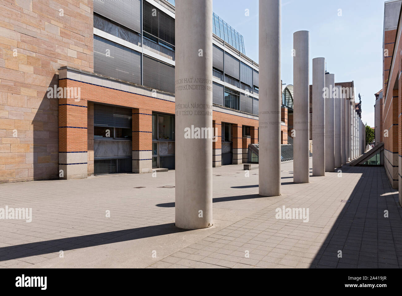 Nürnberg; Germanisches Nationalmuseum, Straße der Menschen-Rechte Stockfoto